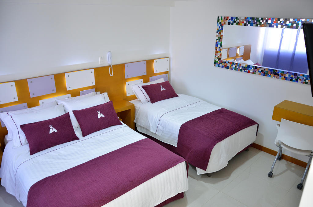 Hotel San Antonio Plaza Cali Pokoj fotografie